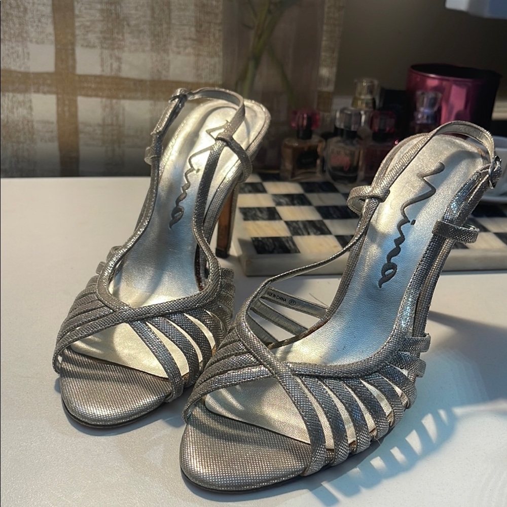 Nina Silver Heels Elegant Stiletto Sandals - Picture 11 of 12